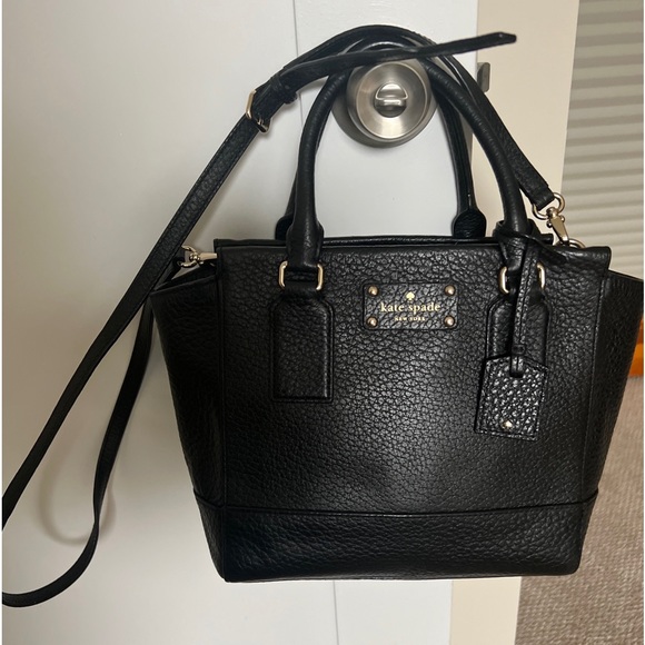 Kate Spade “Camryn Bay” Black Pebbled Leather - Picture 1 of 8